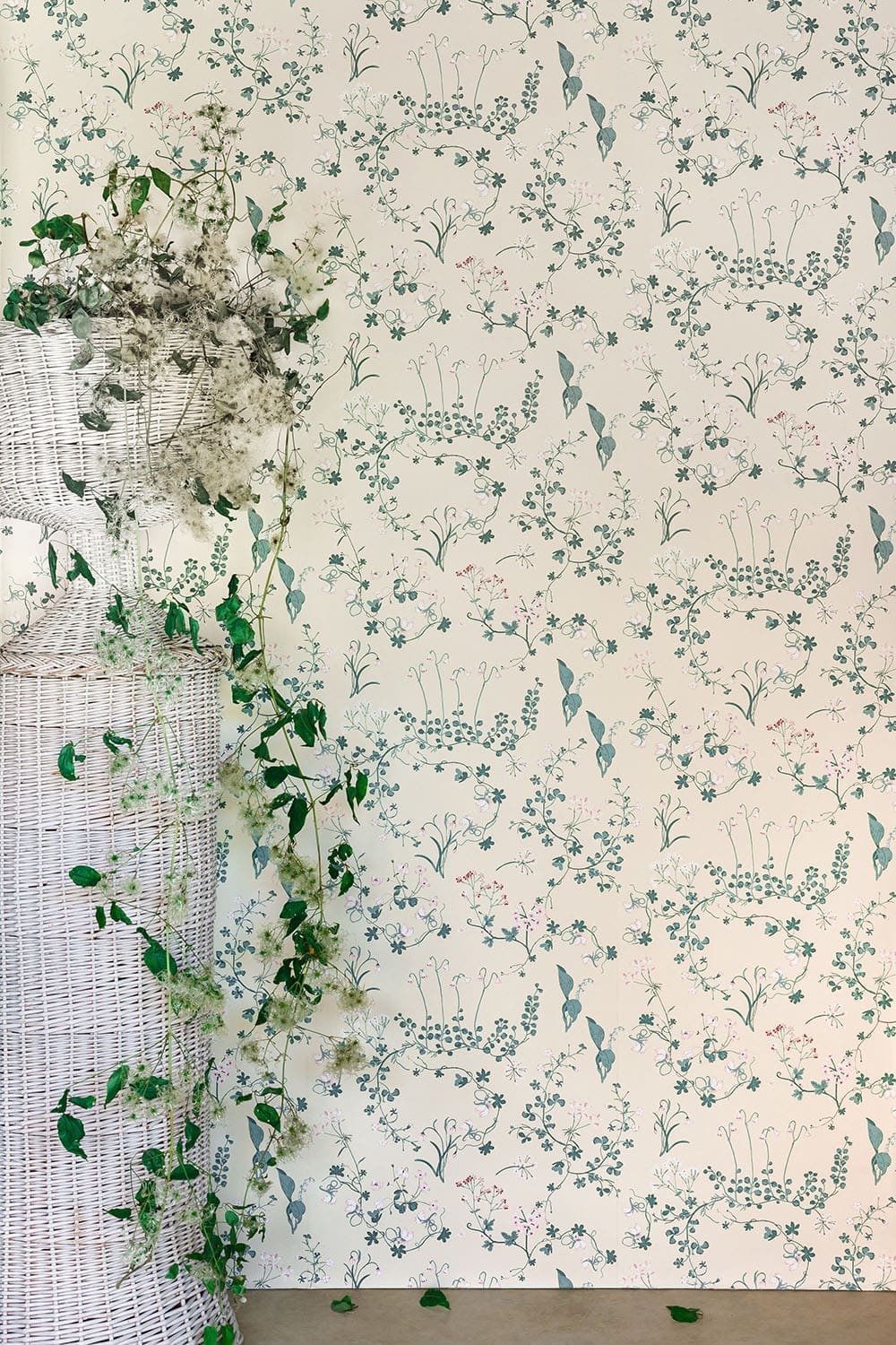 Botanica Wallpaper Collaboration With Willow Crossley Ivory by Barneby Gates